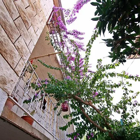 Apartament With Parking Space Supetar, Brac - 16652 *