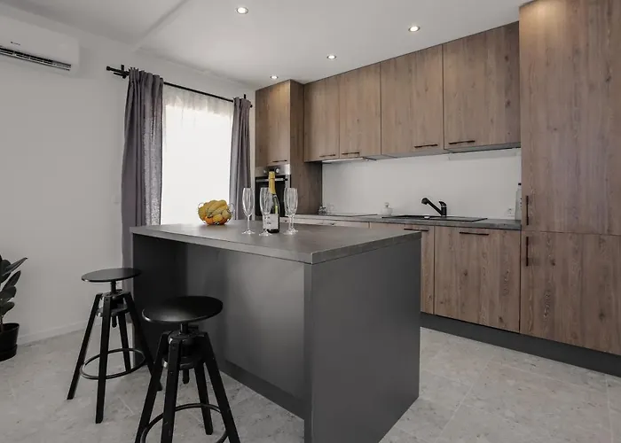 With Parking Space Supetar, Brac - 16652 Lägenhet Supetar