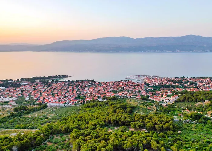 With Parking Space Supetar, Brac - 16652 Lägenhet *